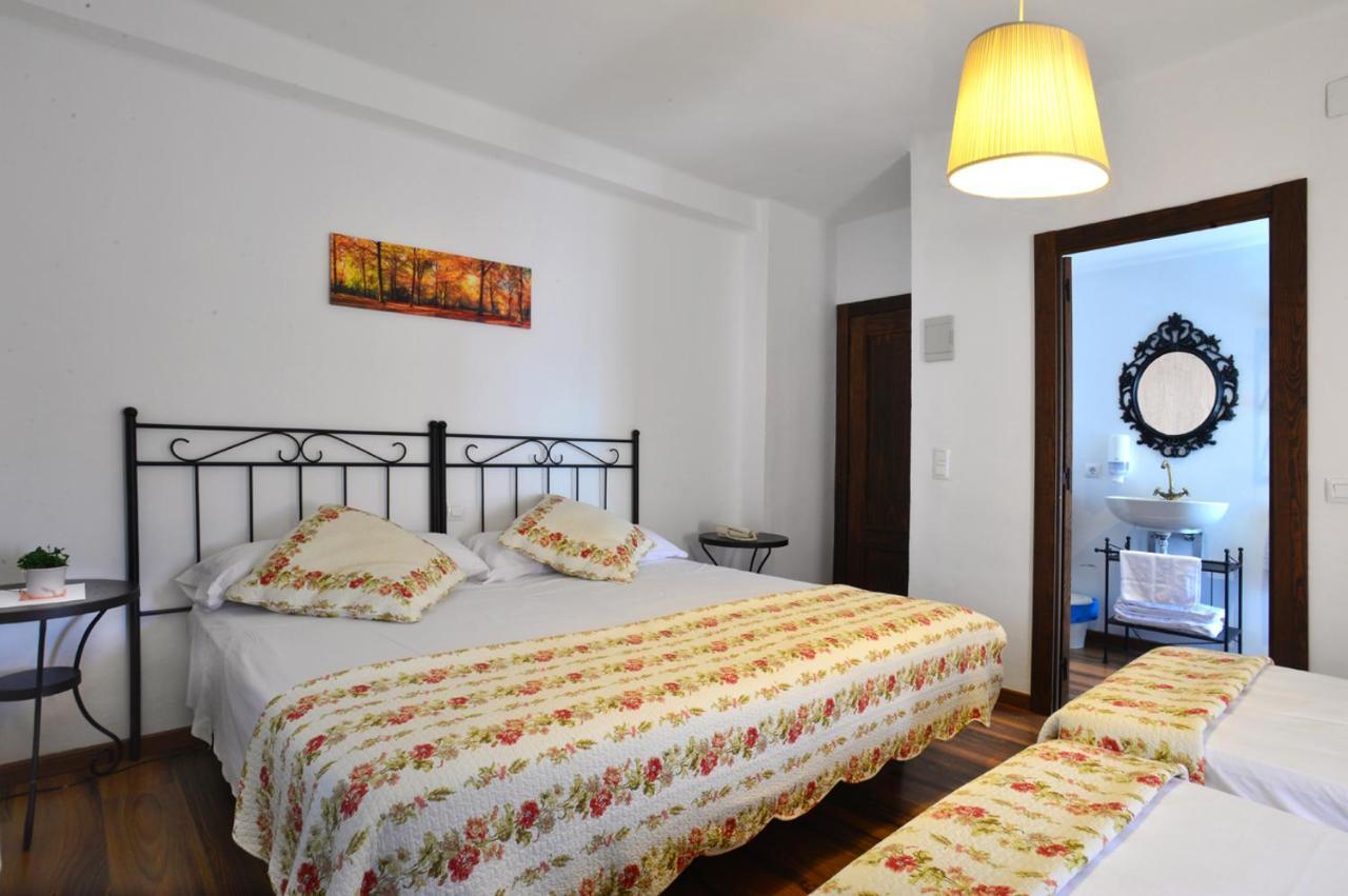 Hotel Rio Piedra Nuévalos Kültér fotó